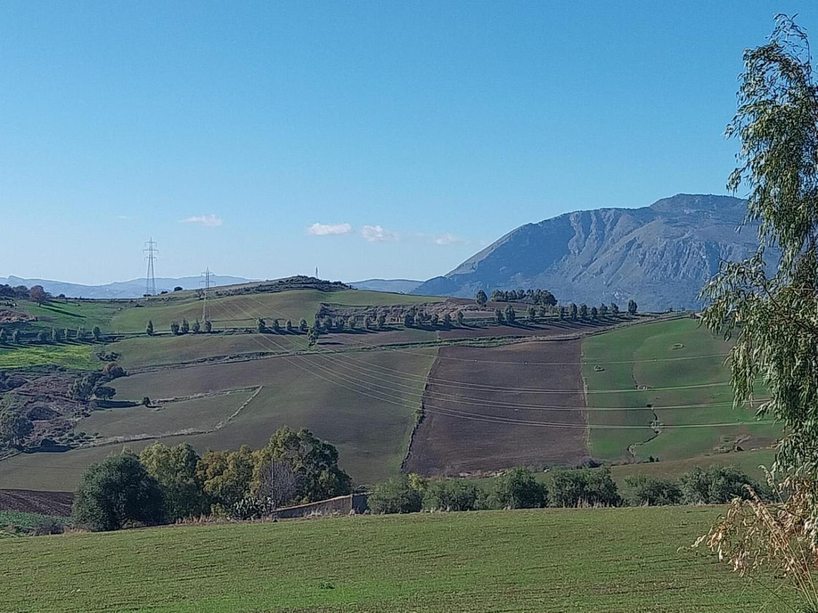 Casa Lachesi Caccamo Екстериор снимка