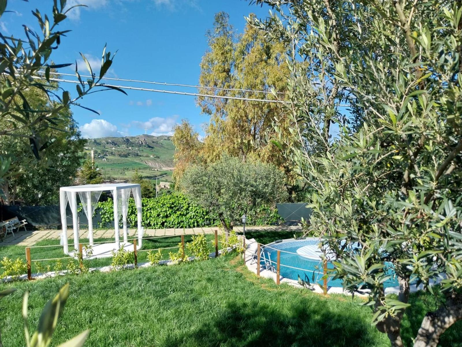 Casa Lachesi Caccamo Екстериор снимка