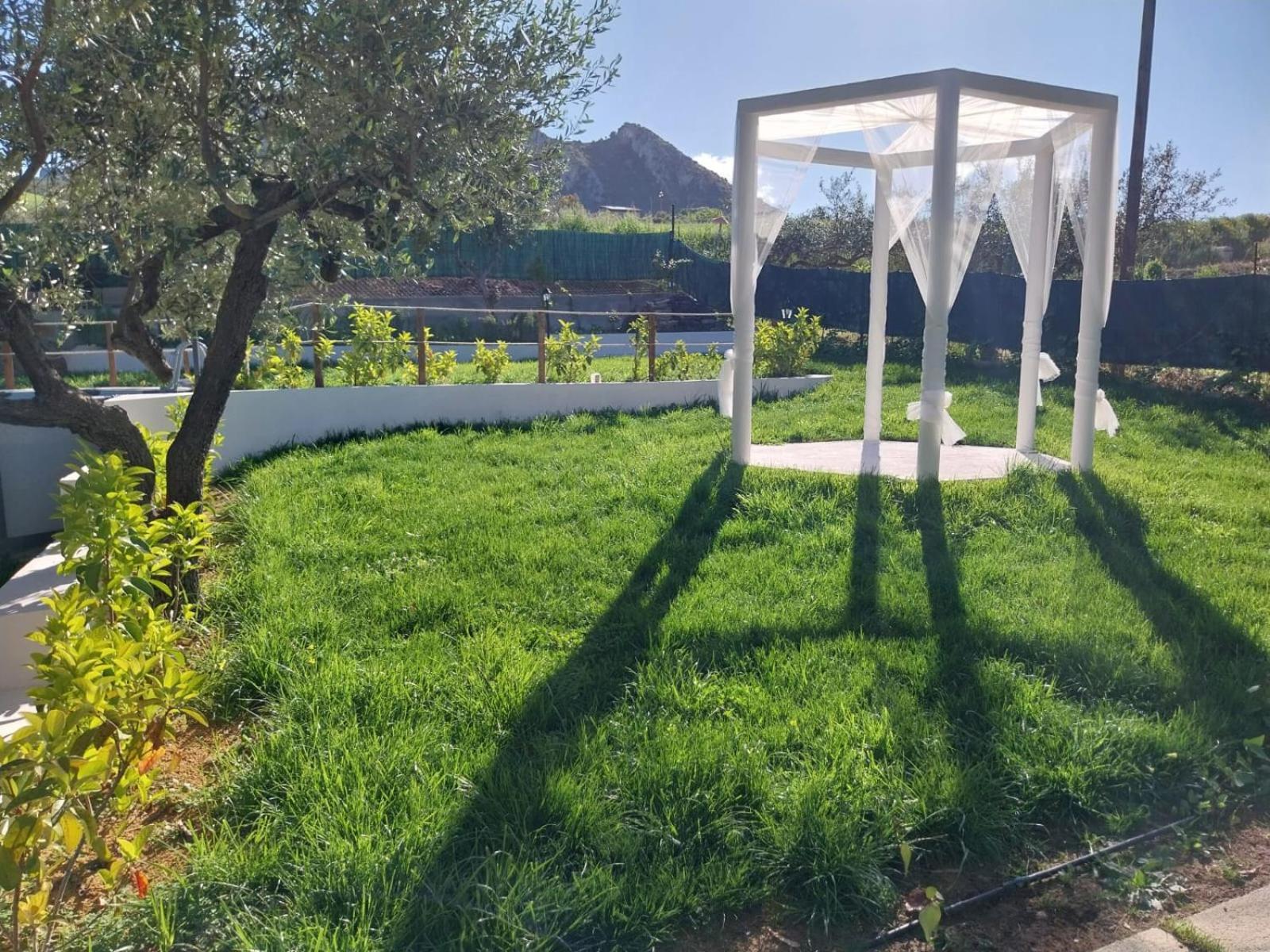 Casa Lachesi Caccamo Екстериор снимка